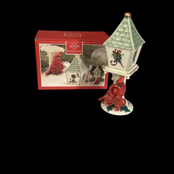 LENOX "Winter Greetings"  Cardinal/Birdhouse Stacking Salt  Shaker Set, In Box - Picture 4 of 8